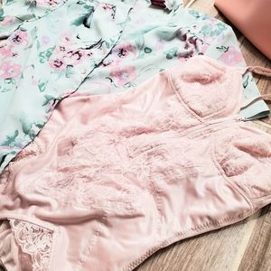 Vintage Light Pink Bodysuit Shapewear Lingerie